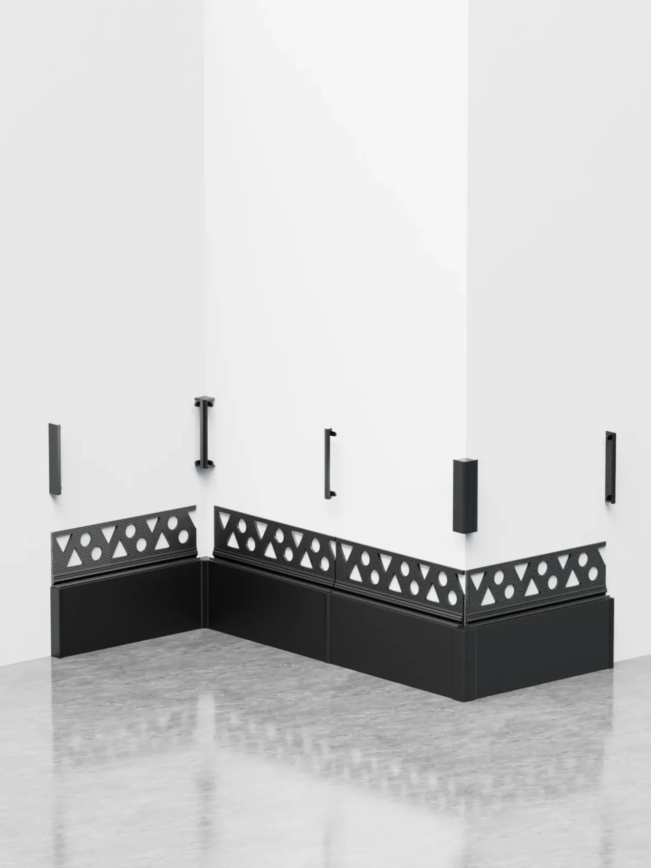 Aluminium skirting board RMS-A-38